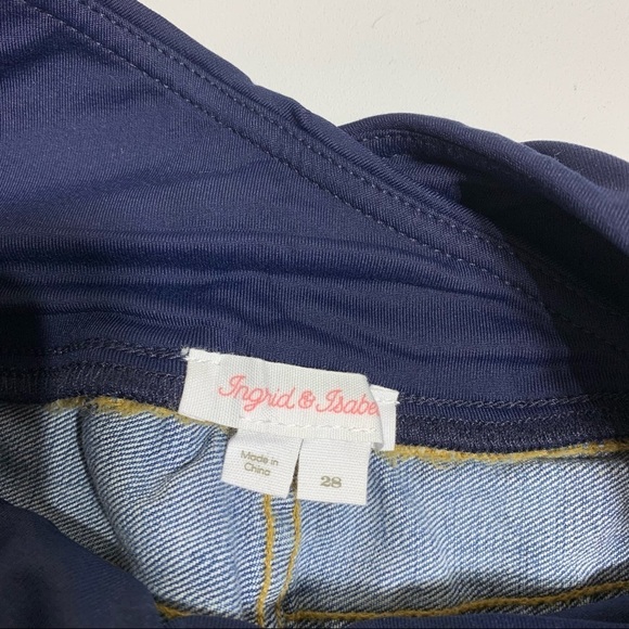 NEW Ingrid and Isabel Mia boyfriend cross panel maternity jeans - Picture 8 of 10